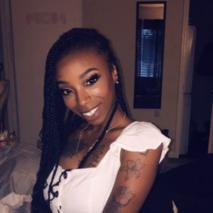 Meet your Posher, Jasmine